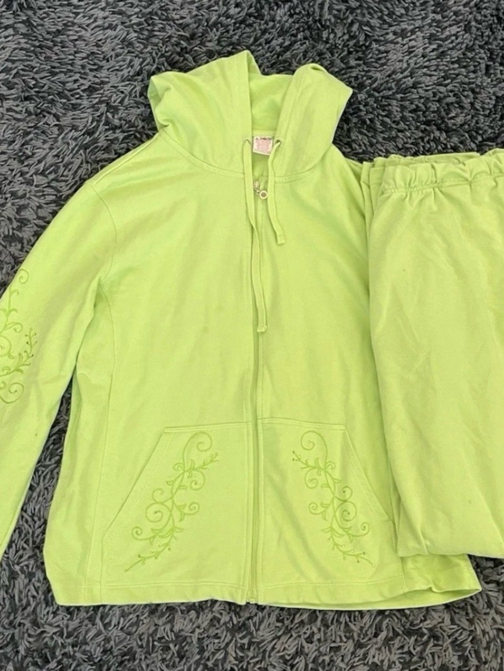 Vintage Pappagallo Women's Sweatsuit Set (Size-Medium)